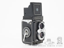 Afbeelding in Gallery-weergave laden, Yashica-Mat
