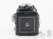 Afbeelding in Gallery-weergave laden, Yashica-Mat
