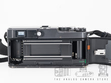 Load image into Gallery viewer, Hasselblad XPAN, 45 + 90mm set | Low shutter count 0097

