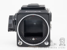 Load image into Gallery viewer, Hasselblad 503CX + CF 80mm 2.8 T* + A12
