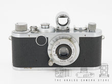 Load image into Gallery viewer, Leica Ic + Elmar 50mm 3.5 + finder | READ
