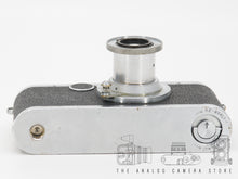 Load image into Gallery viewer, Leica Ic + Elmar 50mm 3.5 + finder | READ
