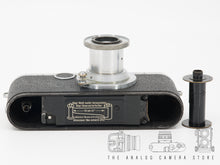 Load image into Gallery viewer, Leica Ic + Elmar 50mm 3.5 + finder | READ
