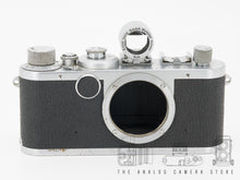 Load image into Gallery viewer, Leica Ic + Elmar 50mm 3.5 + finder | READ

