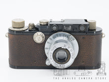 Load image into Gallery viewer, Leica III (Model F) Black Paint + Elmar 50mm 3.5 | READ
