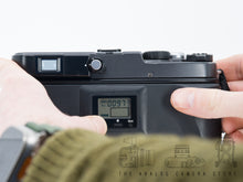 Load image into Gallery viewer, Hasselblad XPAN, 45 + 90mm set | Low shutter count 0097
