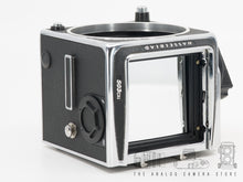 Load image into Gallery viewer, Soon for sale | Hasselblad 503CXi + CF 60mm 3.5 + A12

