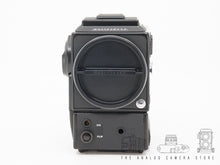 Afbeelding in Gallery-weergave laden, Hasselblad 555 ELD

