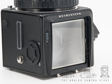 Load image into Gallery viewer, Soon for sale | Hasselblad 503CX + CFE 80mm 2.8 + A12

