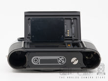 Load image into Gallery viewer, Leica MP 0.85 + Leicavit M | MINT
