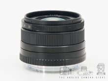 Load image into Gallery viewer, Hasselblad XPAN, 45 + 90mm set | Low shutter count 0097
