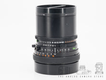 Afbeelding in Gallery-weergave laden, Hasselblad Carl Zeiss Distagon CF 50mm 4.0 T* | READ
