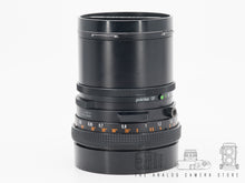 Afbeelding in Gallery-weergave laden, Hasselblad Carl Zeiss Distagon CF 50mm 4.0 T* | READ
