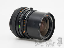 Afbeelding in Gallery-weergave laden, Hasselblad Carl Zeiss Distagon CF 50mm 4.0 T* | READ
