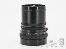 Afbeelding in Gallery-weergave laden, Hasselblad Carl Zeiss Distagon CF 50mm 4.0 T* | READ
