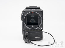 Load image into Gallery viewer, Hasselblad 500 EL/M
