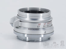 Afbeelding in Gallery-weergave laden, Leica Summaron-M 35mm 2.8
