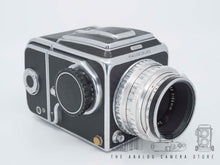 Afbeelding in Gallery-weergave laden, Hasselblad 1000F + Zeiss Opton Tessar 80mm 2.8  | SET
