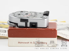Load image into Gallery viewer, Leica M3 SS + Leica MR meter | 1960

