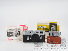 Load image into Gallery viewer, Leica M3 SS + Leica MR meter | 1960

