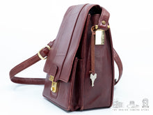 Load image into Gallery viewer, Minolta CLE bag
