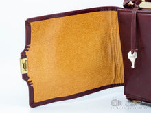 Load image into Gallery viewer, Minolta CLE bag
