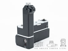 Afbeelding in Gallery-weergave laden, Nikon MD-2 &amp; MB-1 Motordrive
