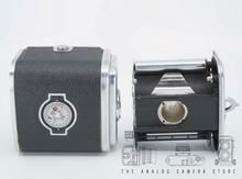 Afbeelding in Gallery-weergave laden, Hasselblad 1000F + Zeiss Opton Tessar 80mm 2.8  | SET
